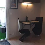 Spacieuse, Independante, 700m De La Gare Accommodatie bij particulieren Narbonne