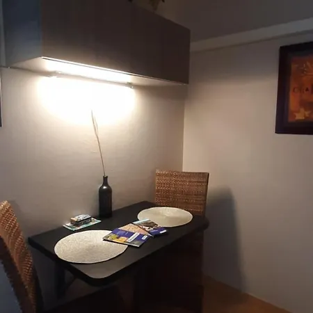 Spacieuse, Independante, 700m De La Gare * Narbona